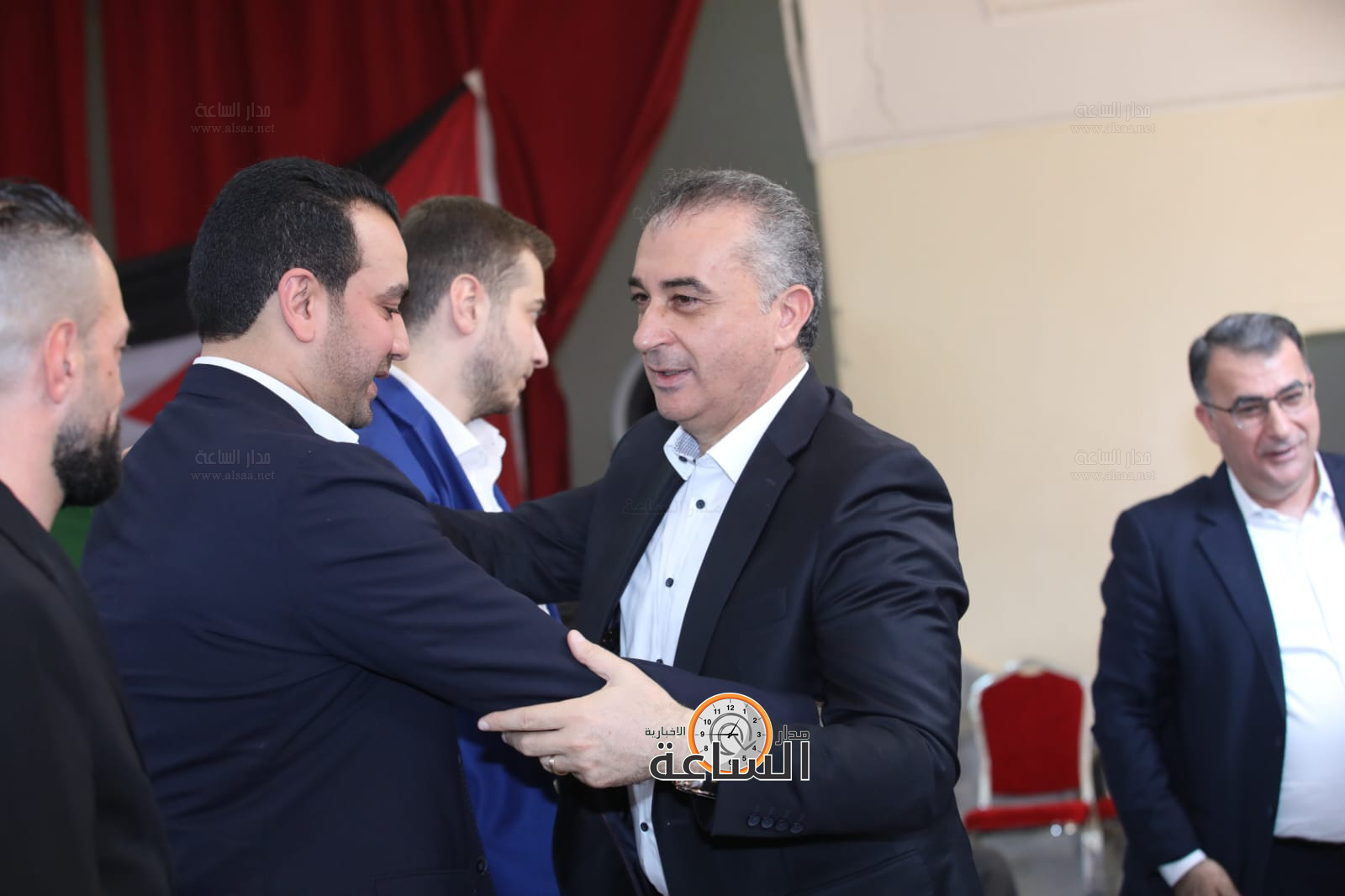 Madar Al-Saa Images 0.6143493799454627