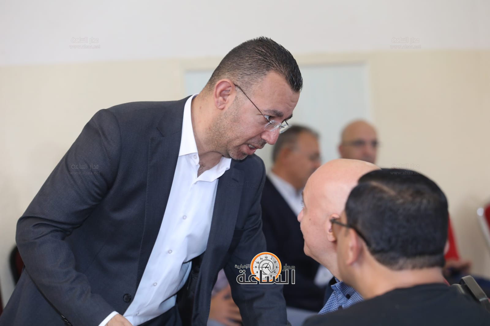 Madar Al-Saa Images 0.49733954693180027