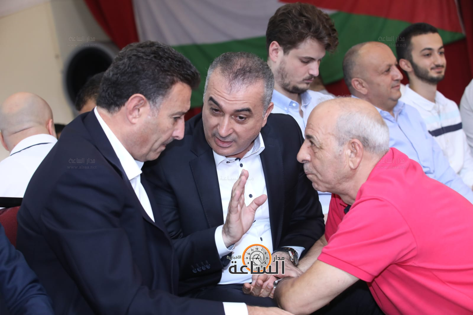 Madar Al-Saa Images 0.3762516186861129