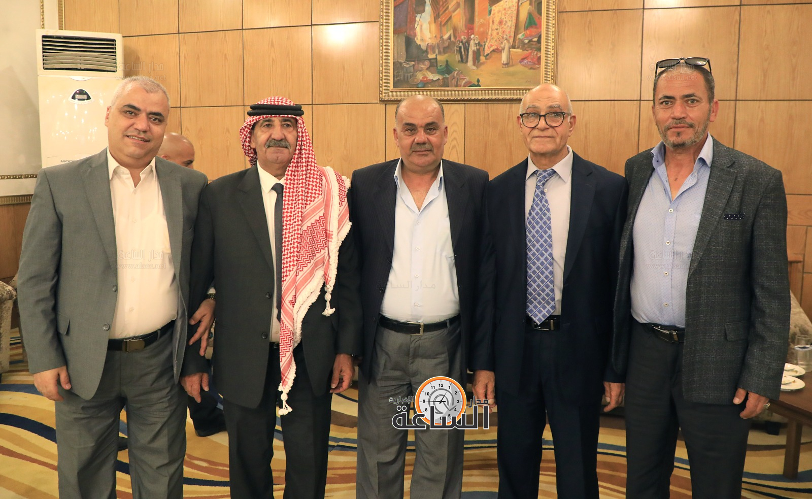 Madar Al-Saa Images 0.24753052710068935