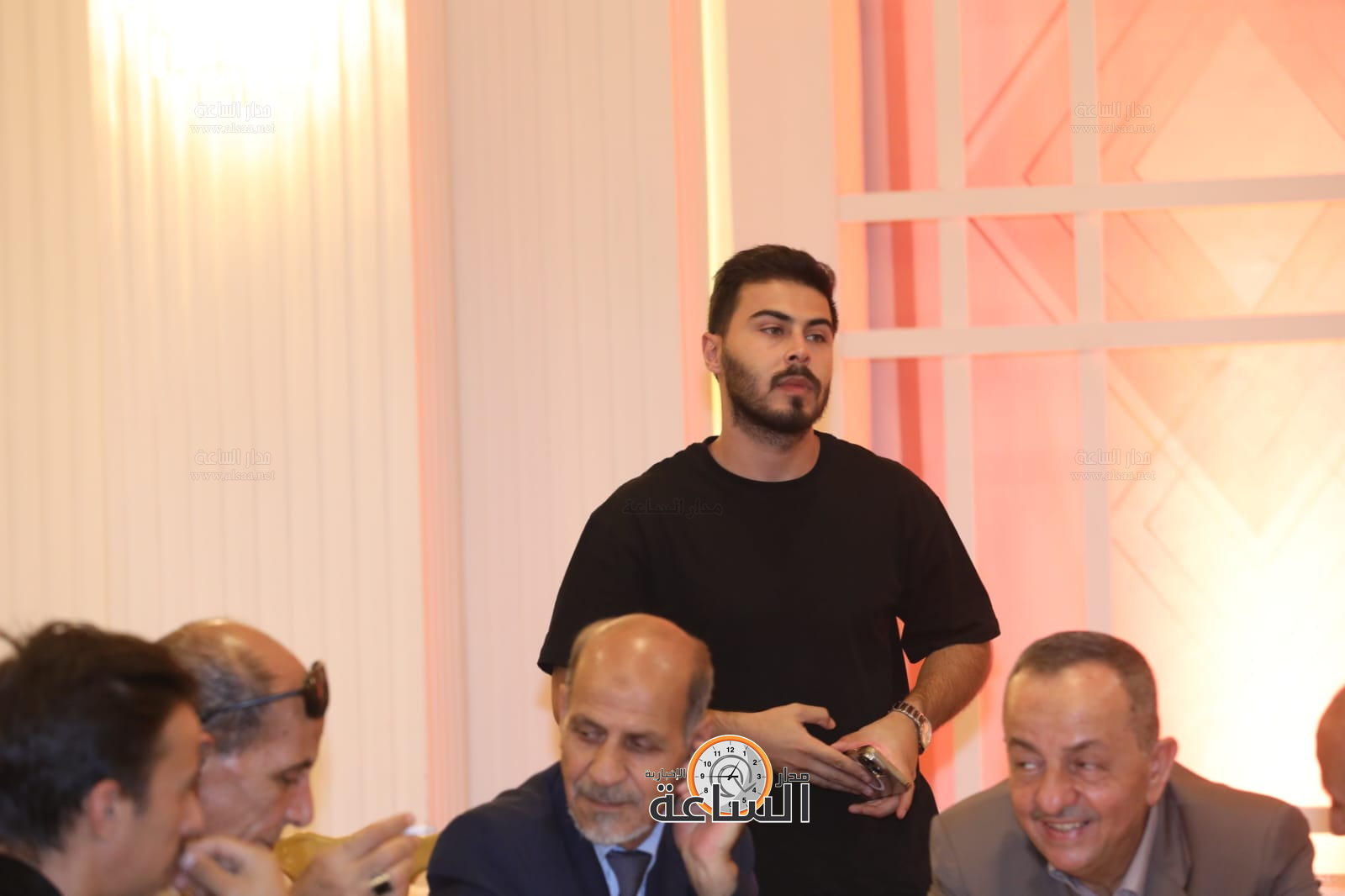 Madar Al-Saa Images 0.8661368836087471