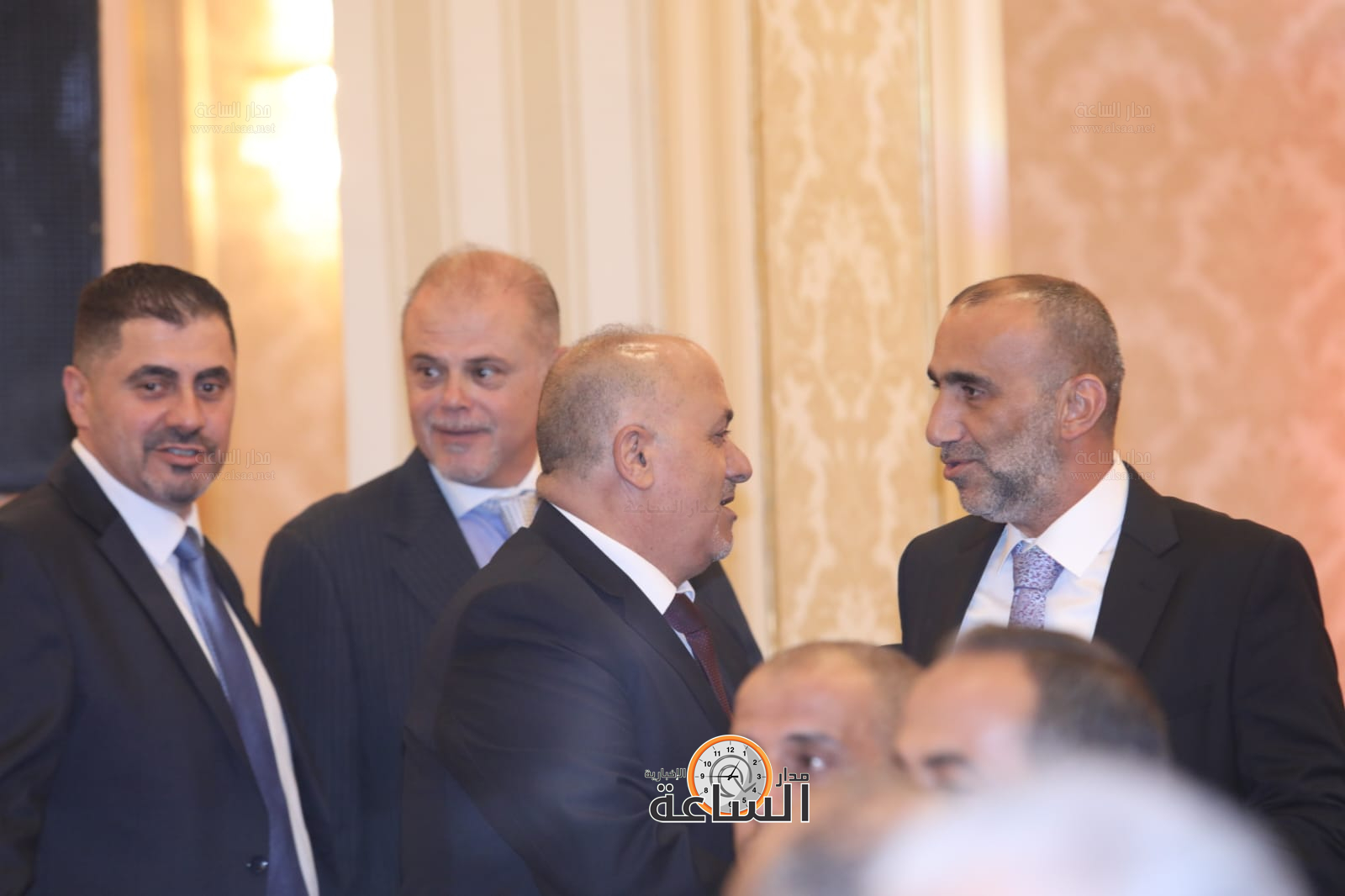 Madar Al-Saa Images 0.7279653208281345