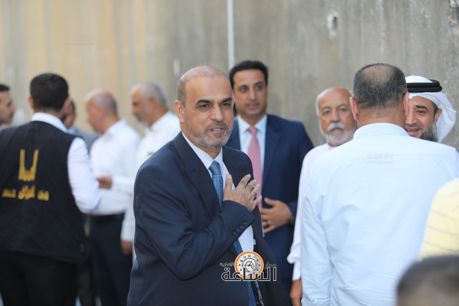 Madar Al-Saa Images 0.29369799125710516