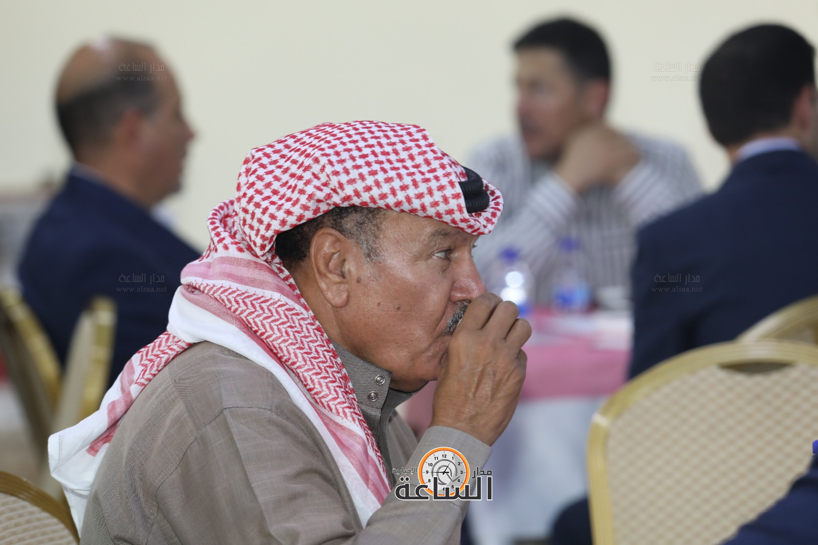 Madar Al-Saa Images 0.19376427028372945