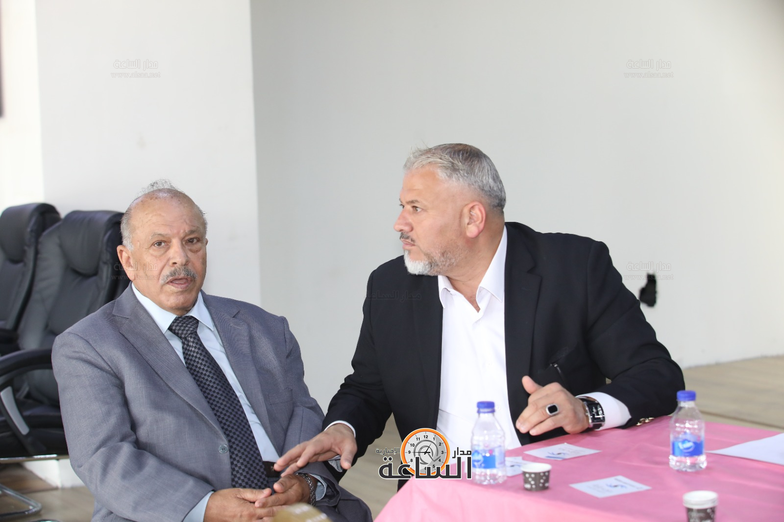 Madar Al-Saa Images 0.1450738627211654