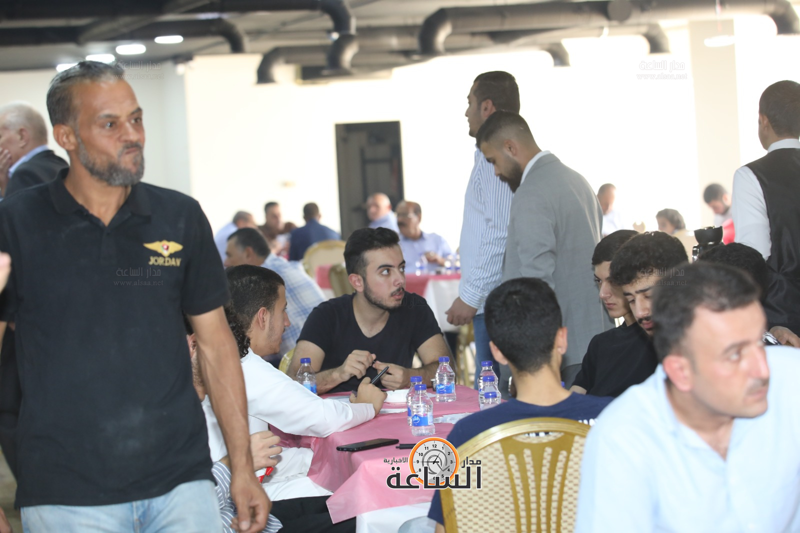 Madar Al-Saa Images 0.8892220761620238