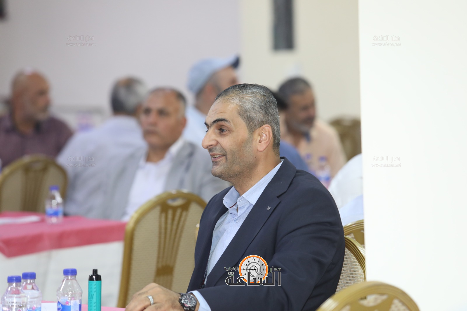 Madar Al-Saa Images 0.3789106371508675