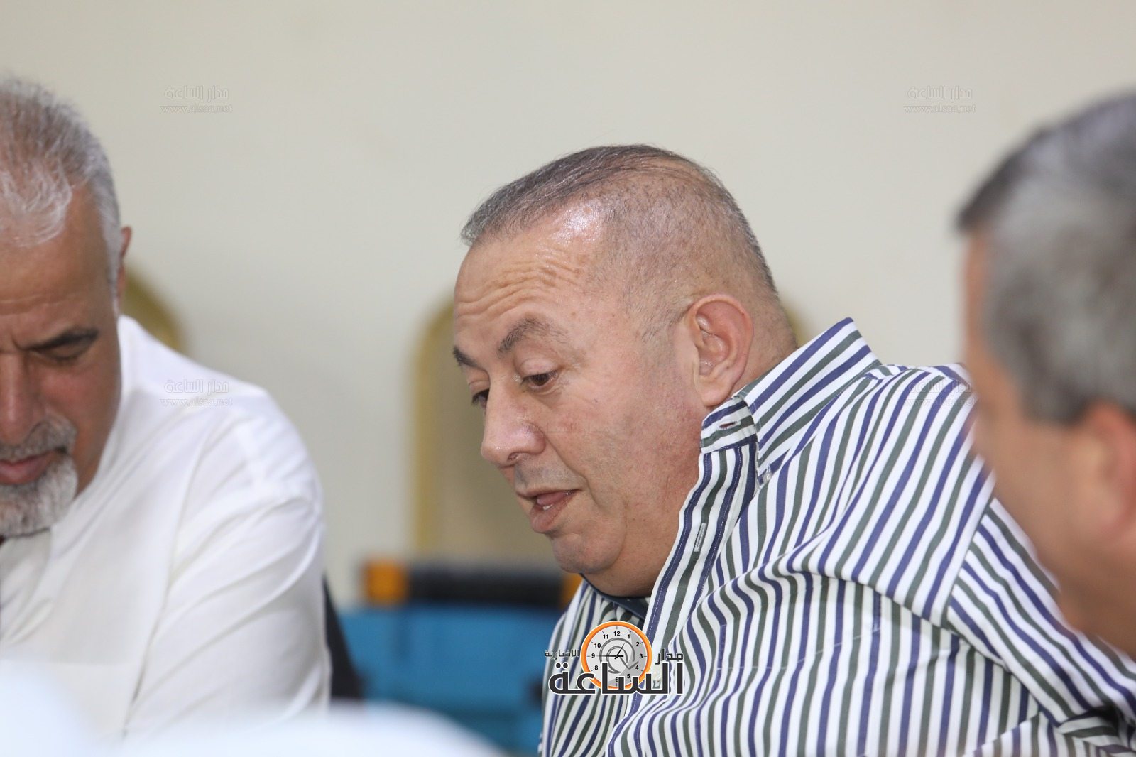 Madar Al-Saa Images 0.8988067446146364