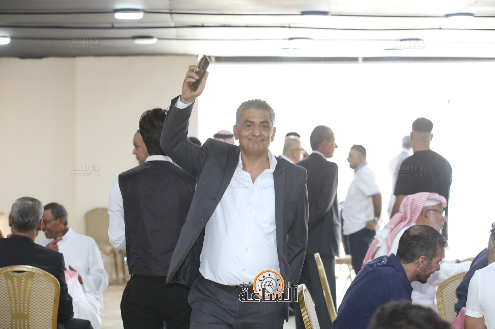 Madar Al-Saa Images 0.599570541853198