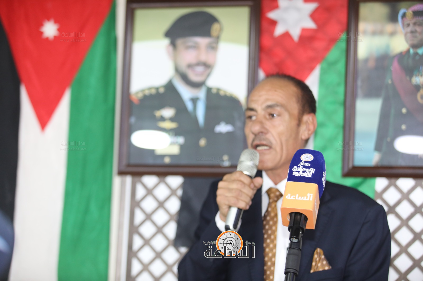 Madar Al-Saa Images 0.8237618675346314