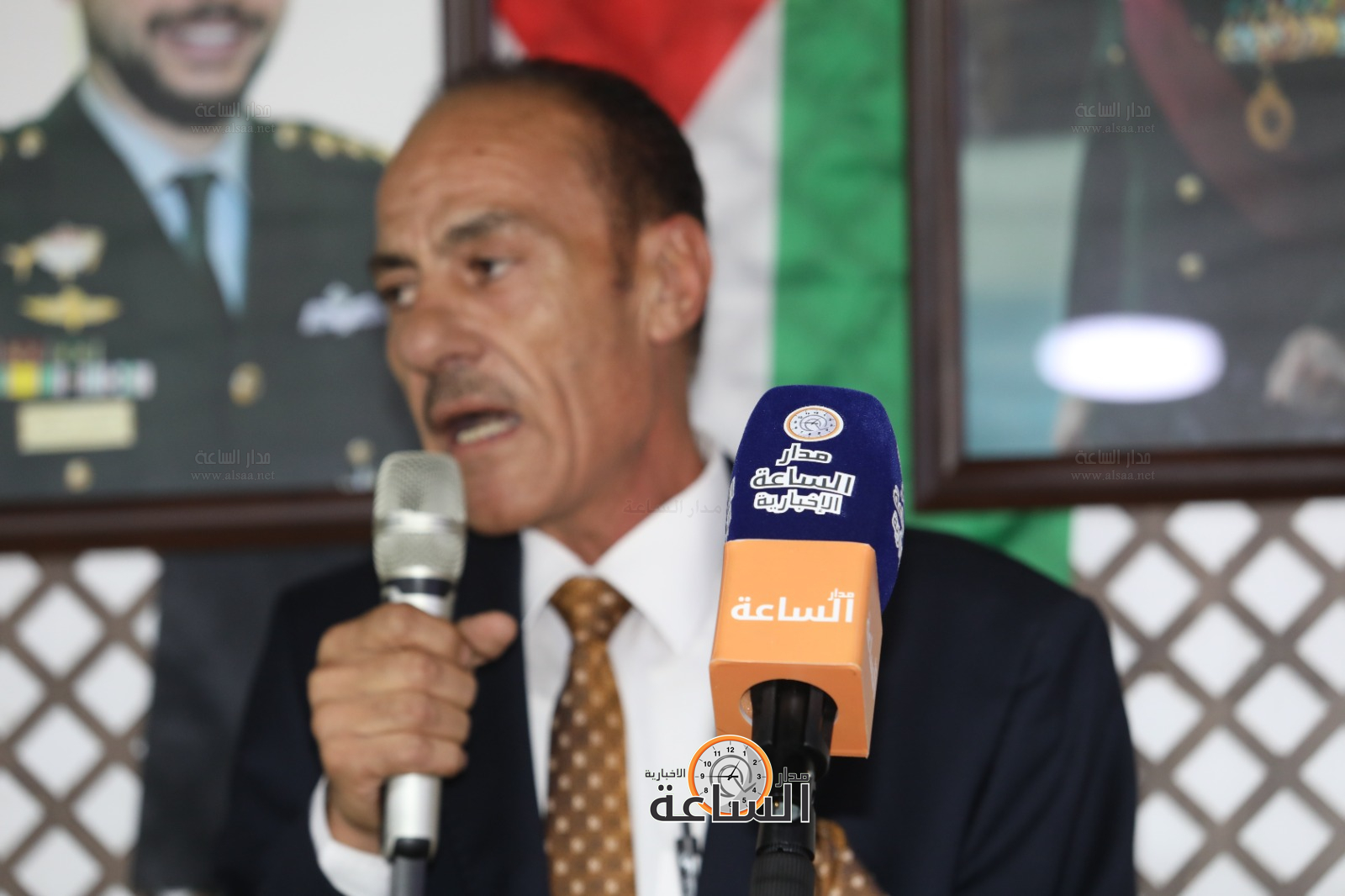 Madar Al-Saa Images 0.339064517660679