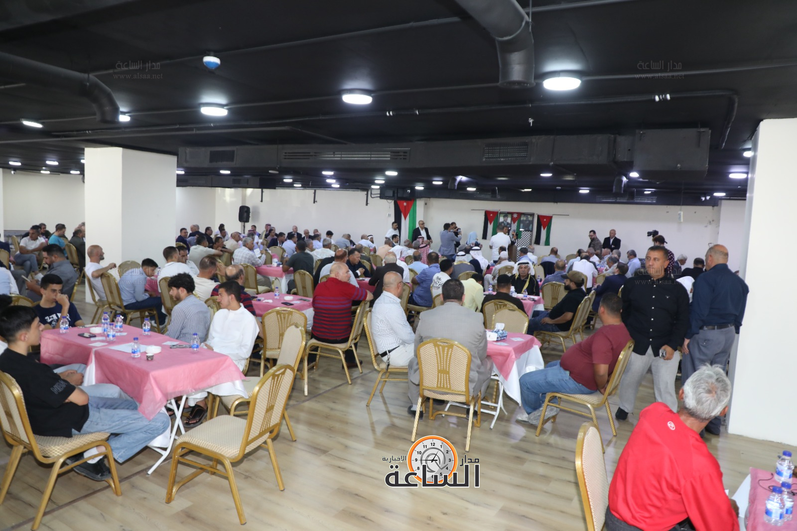 Madar Al-Saa Images 0.45705523695451267