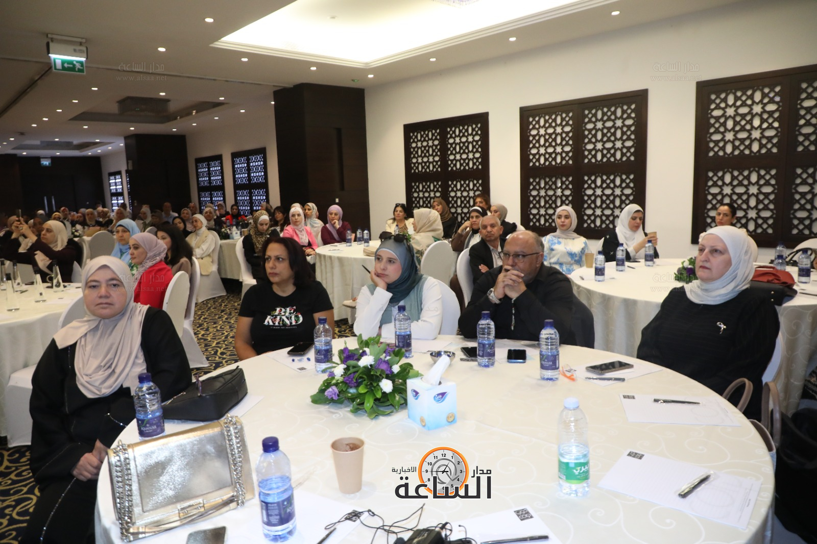 Madar Al-Saa Images 0.2612609752146875