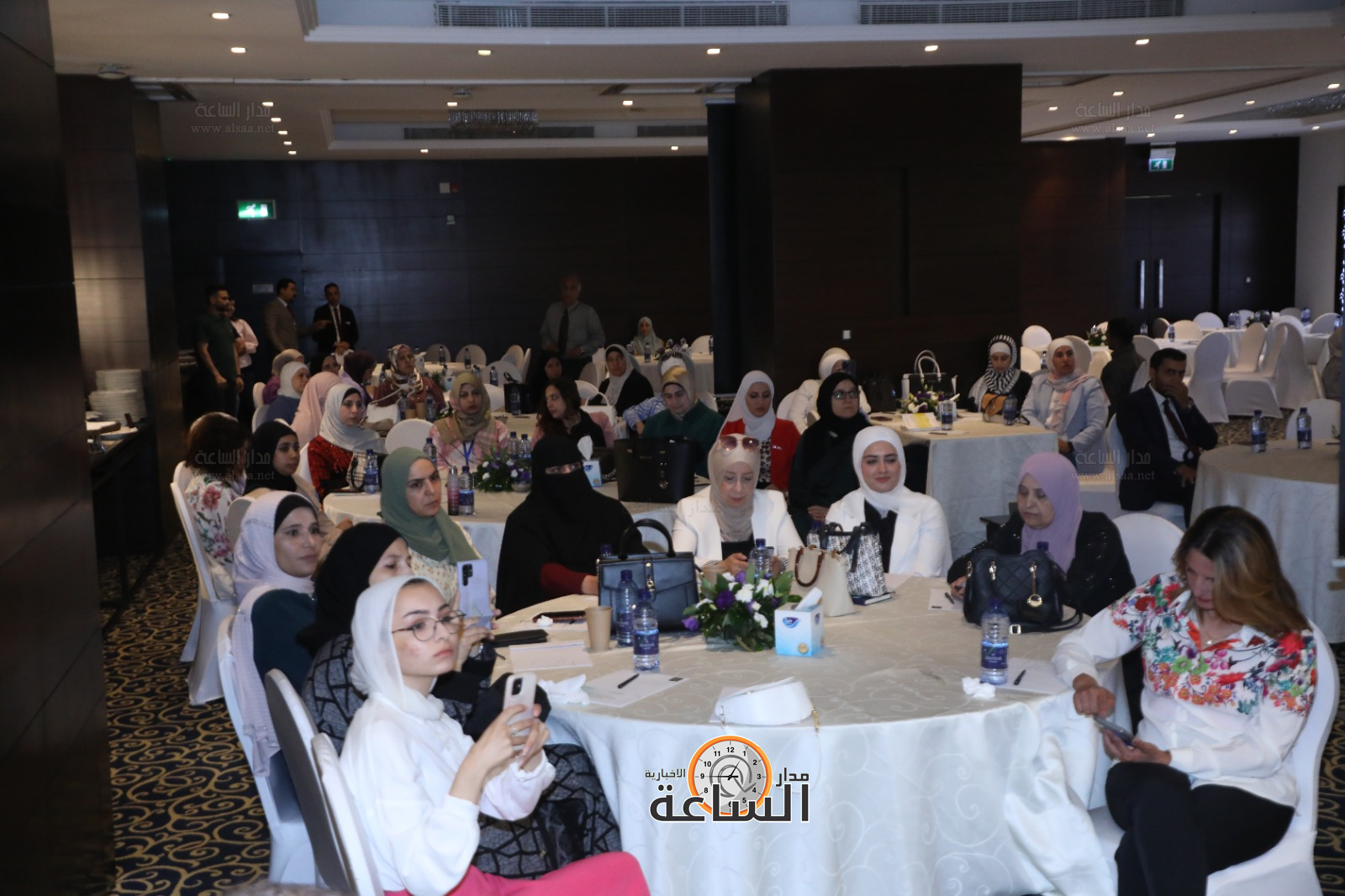 Madar Al-Saa Images 0.9225690642887674