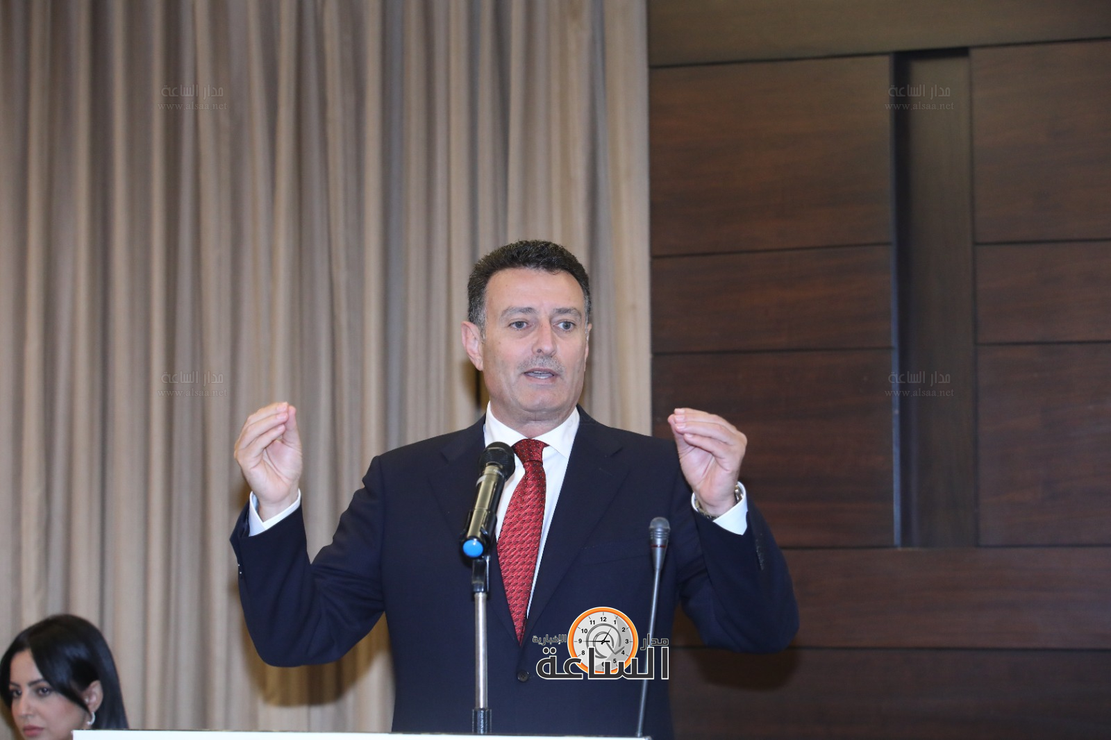 Madar Al-Saa Images 0.5588869935143168