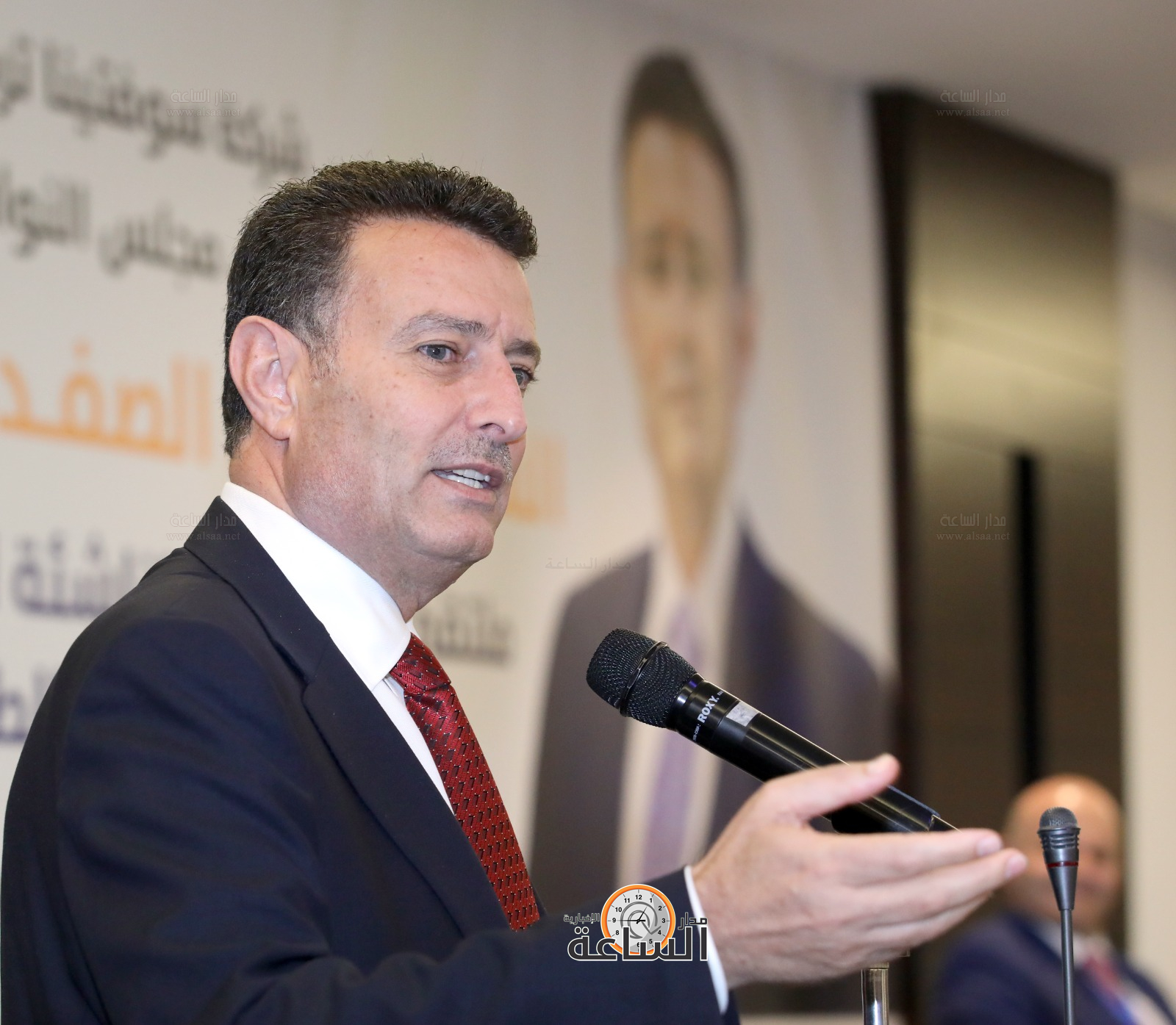 Madar Al-Saa Images 0.16041766373916522