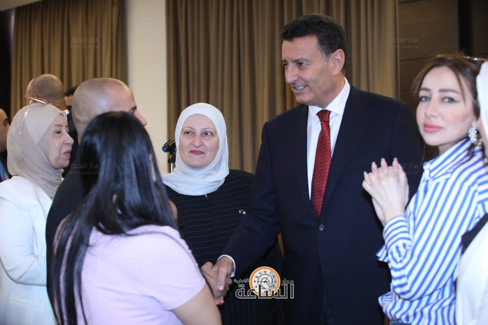 Madar Al-Saa Images 0.4839869883062178