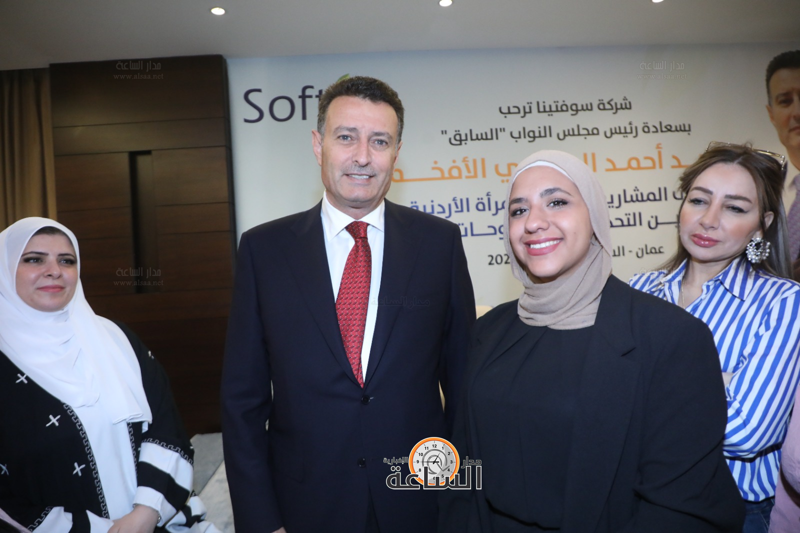 Madar Al-Saa Images 0.5262808067653941