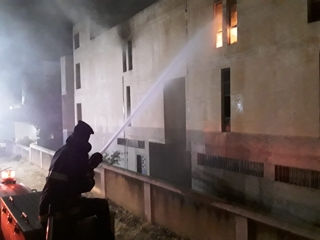 Madar Al-Saa Images 0.584823954850803