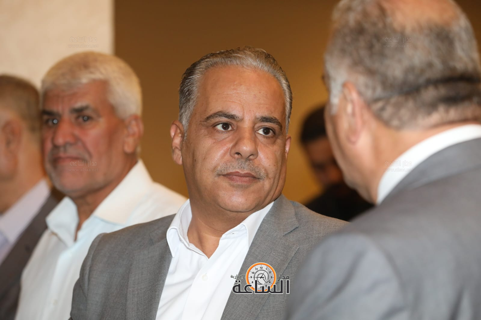 Madar Al-Saa Images 0.9922226598089168