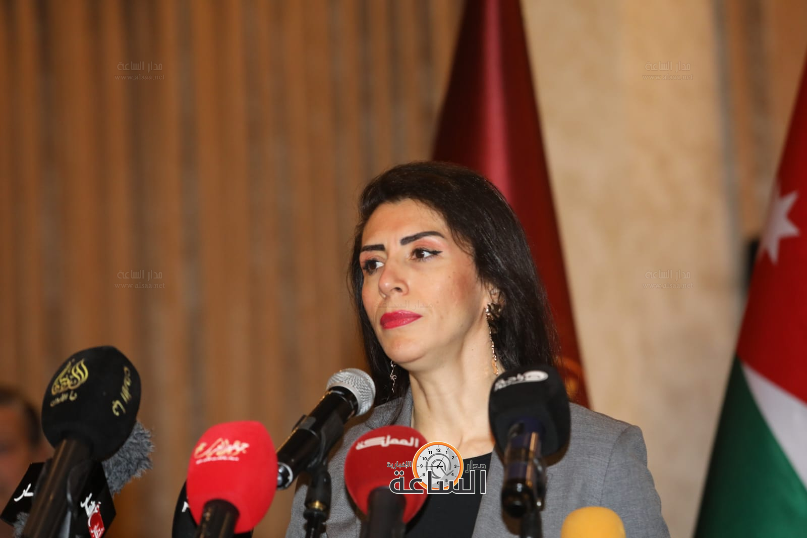 Madar Al-Saa Images 0.10766818227689345