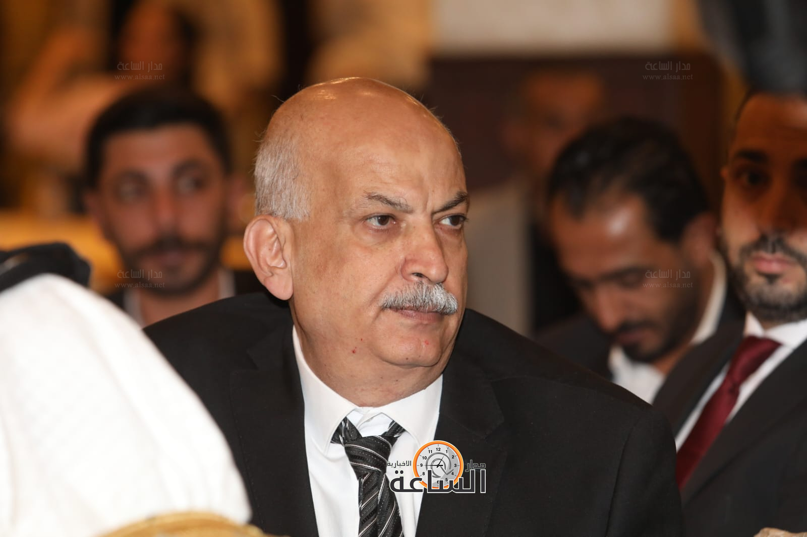 Madar Al-Saa Images 0.8488448596556339