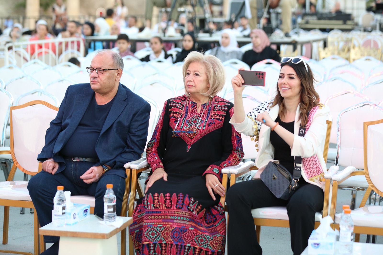 Madar Al-Saa Images 0.16120326776862393