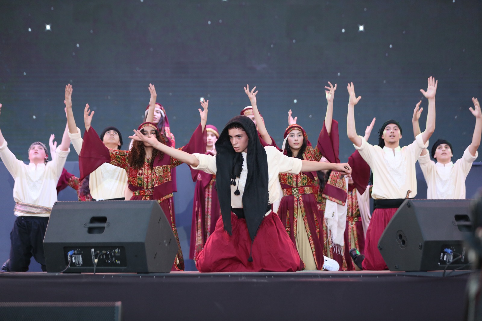 Madar Al-Saa Images 0.9840041502976524