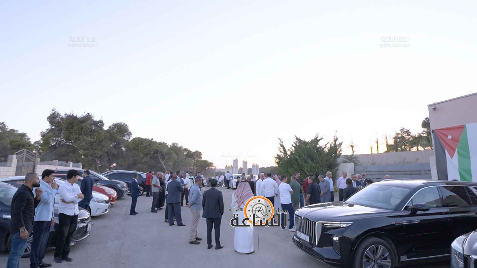 Madar Al-Saa Images 0.7890817371001595