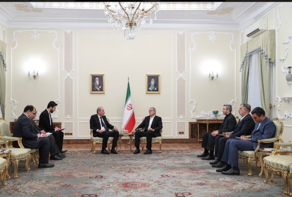 Madar Al-Saa Images 0.03438724247789282