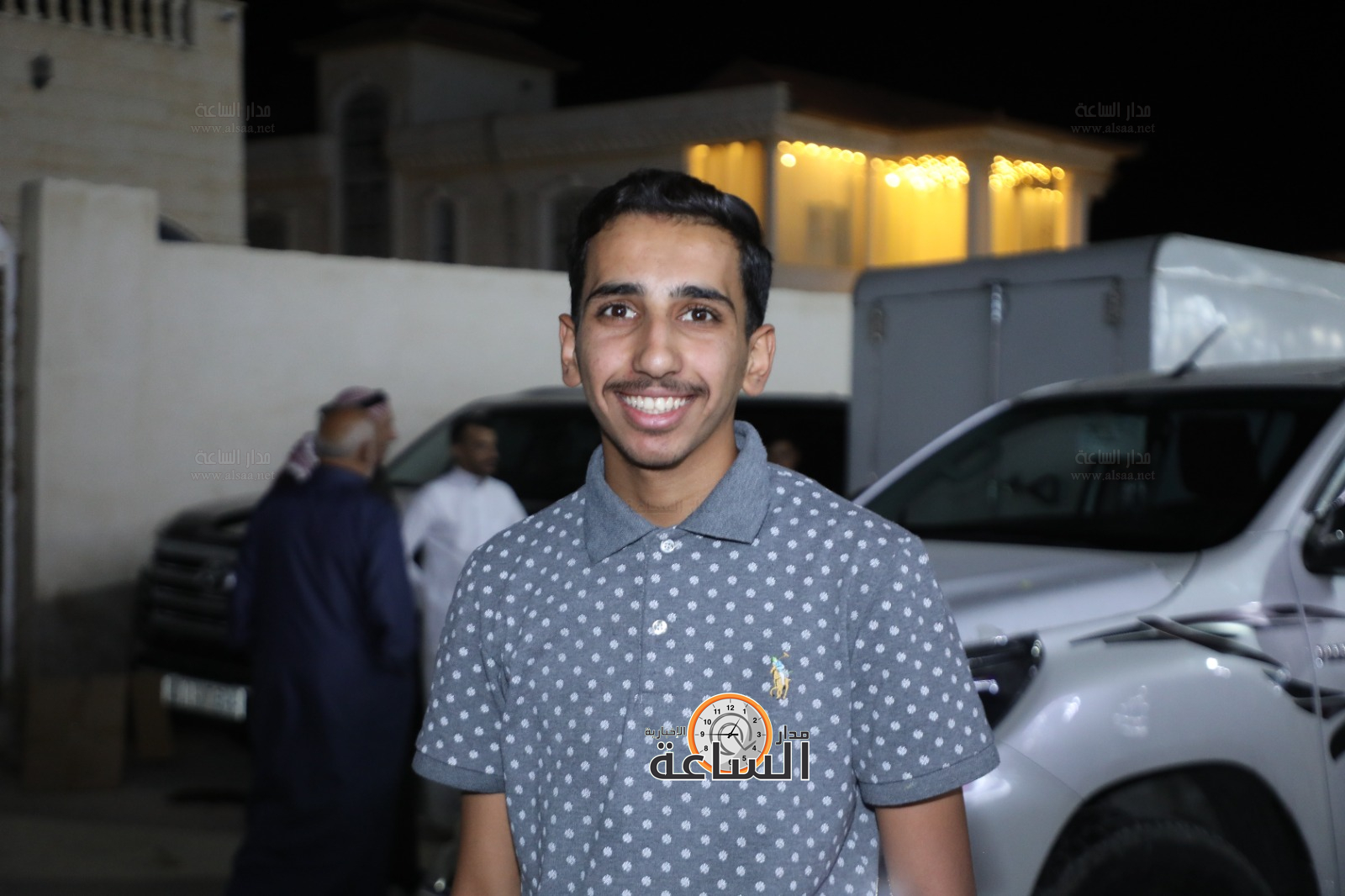 Madar Al-Saa Images 0.4498421600255169