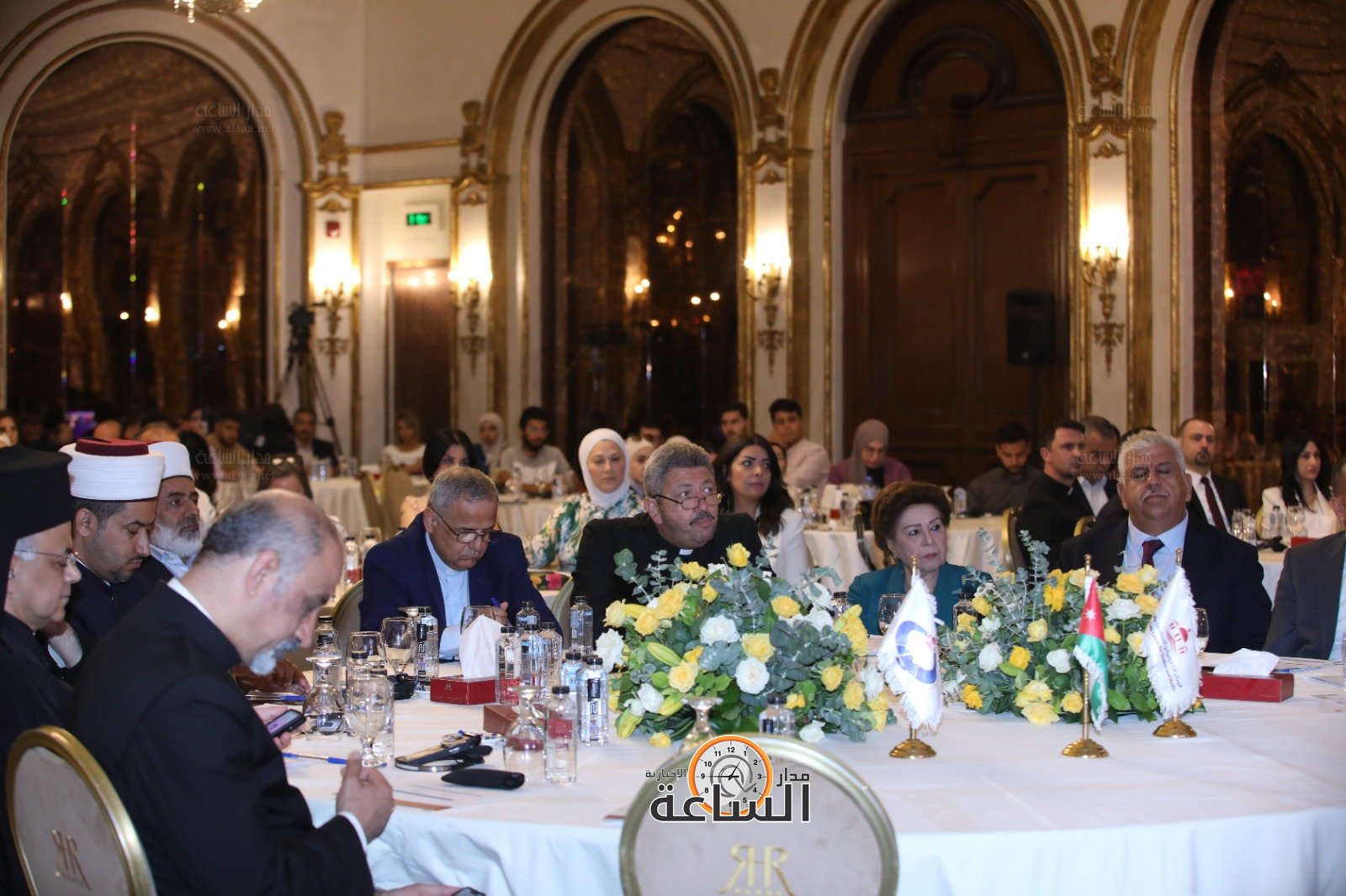 Madar Al-Saa Images 0.5235179756198267