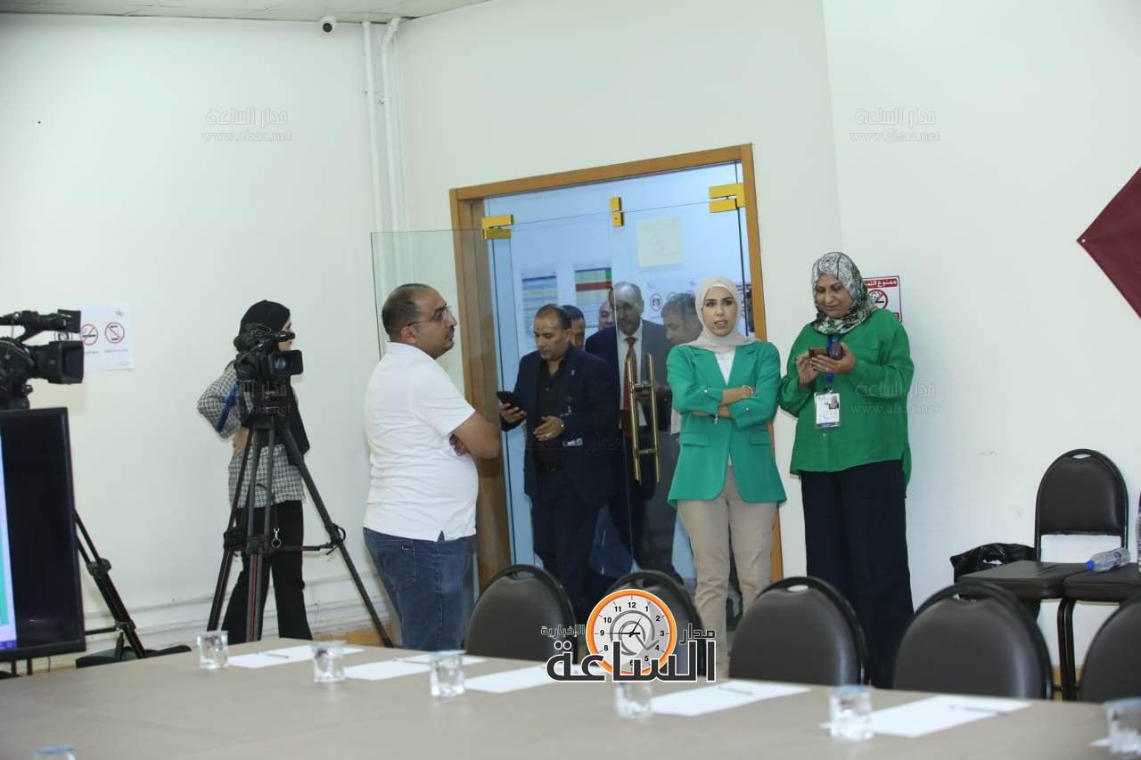 Madar Al-Saa Images 0.18534665265752293