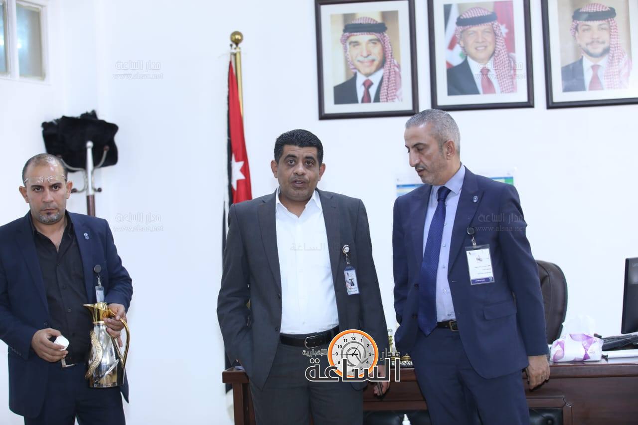 Madar Al-Saa Images 0.6404804759373106