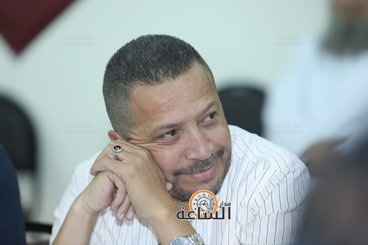 Madar Al-Saa Images 0.5517308349025083