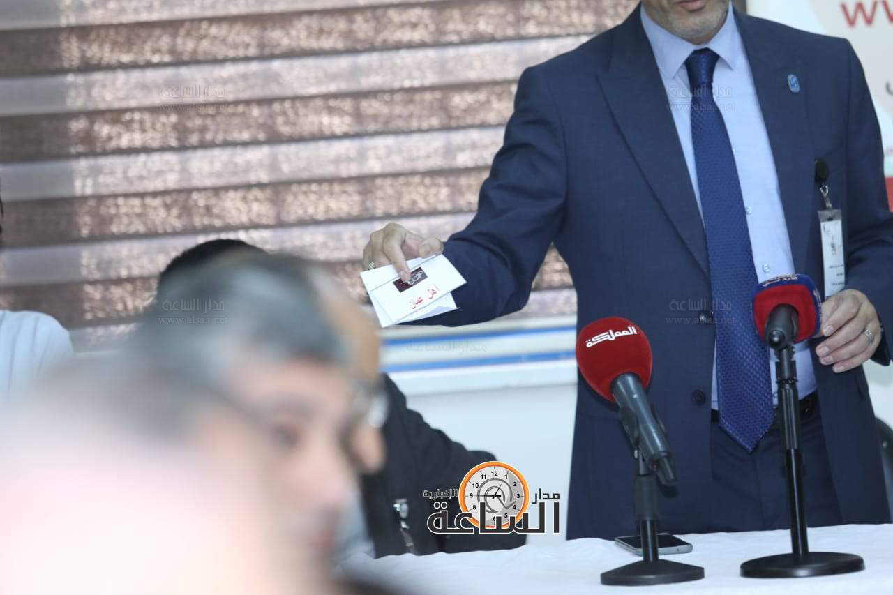 Madar Al-Saa Images 0.8274107839544069