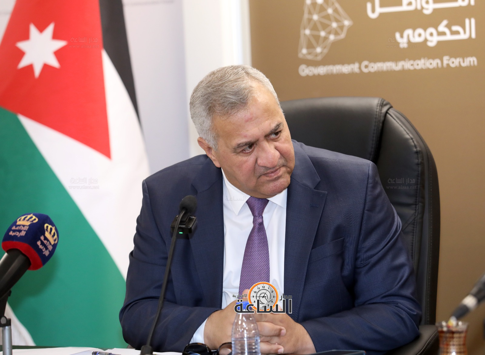 Madar Al-Saa Images 0.5805742441711548