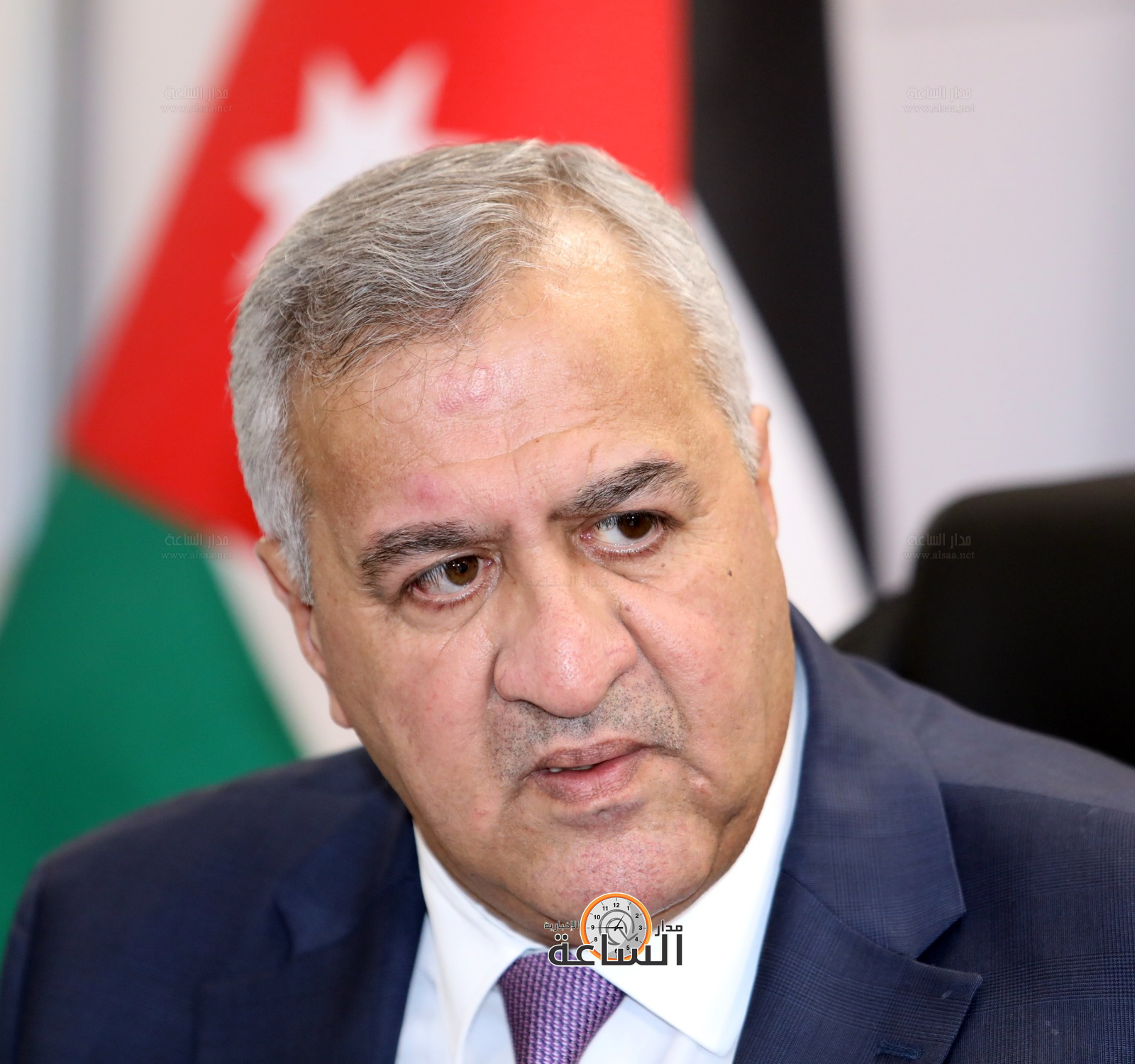 Madar Al-Saa Images 0.1838783688121004