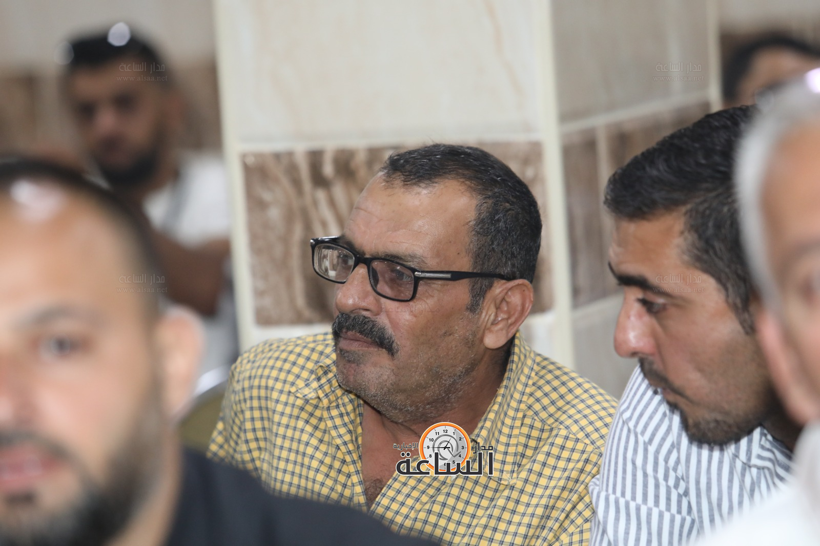 Madar Al-Saa Images 0.3959189410861297