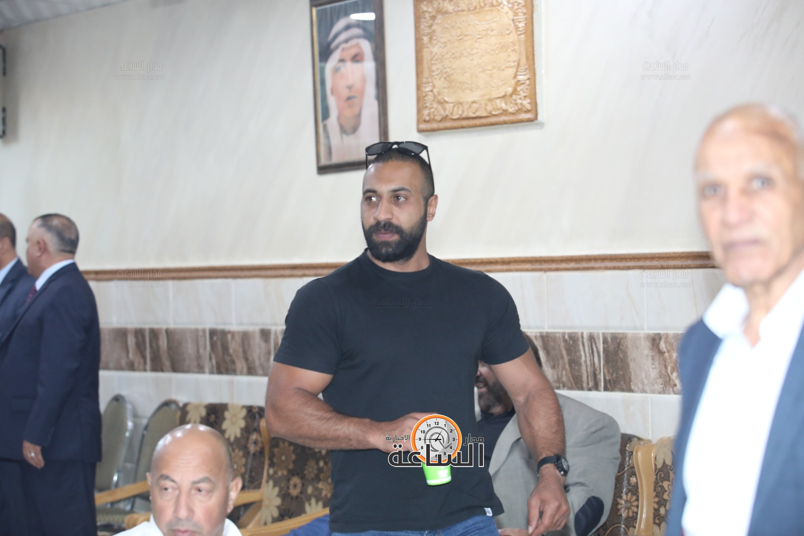 Madar Al-Saa Images 0.8714775035747213