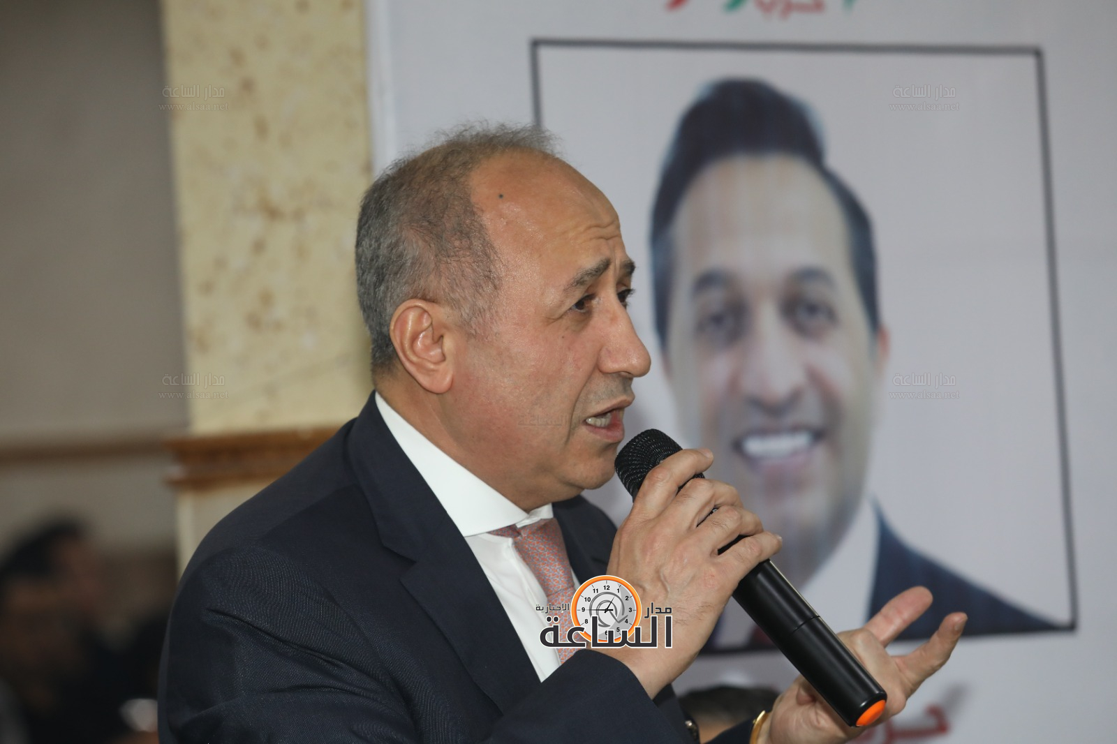 Madar Al-Saa Images 0.4557283549757438