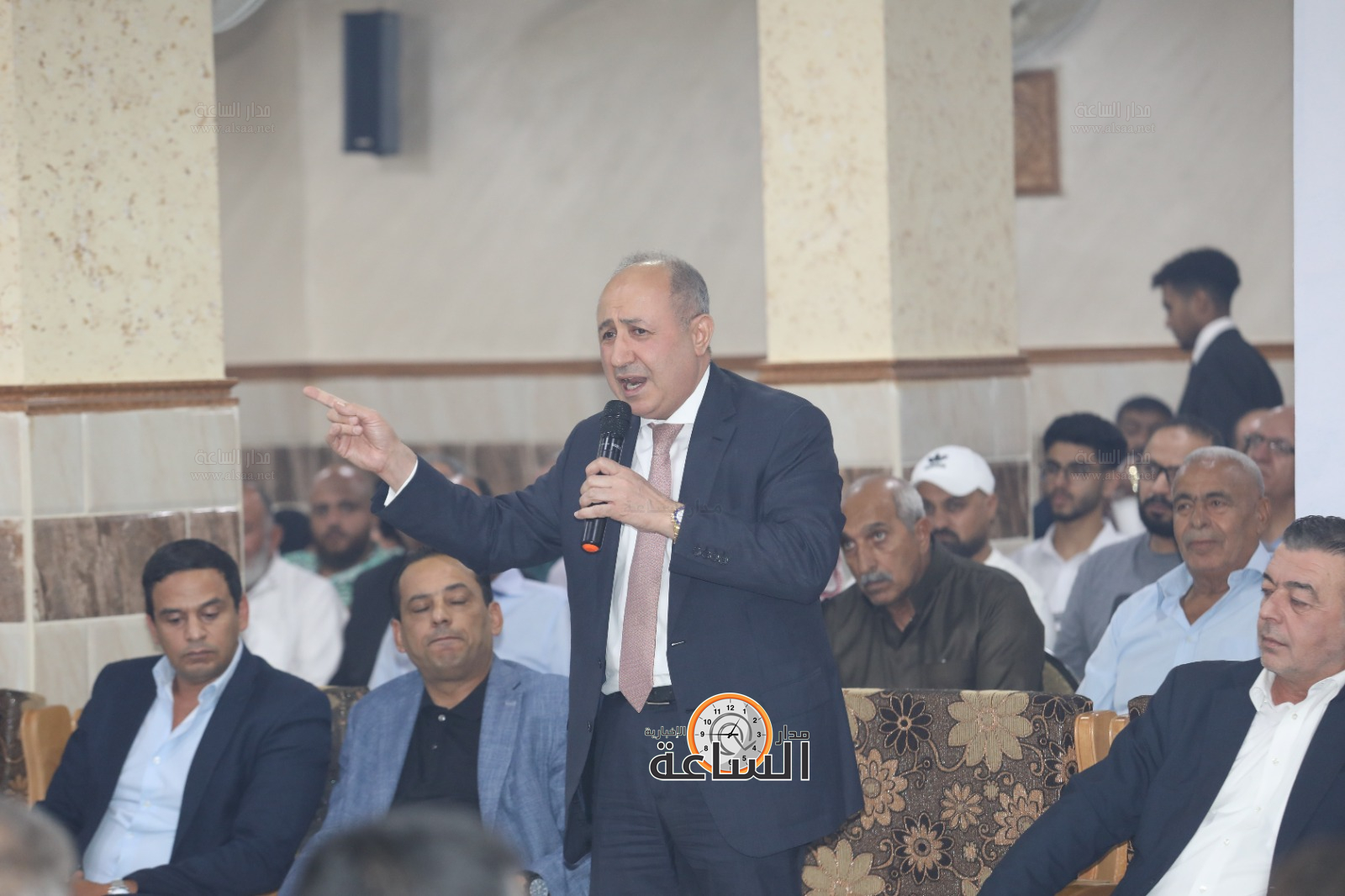 Madar Al-Saa Images 0.5229829255774234