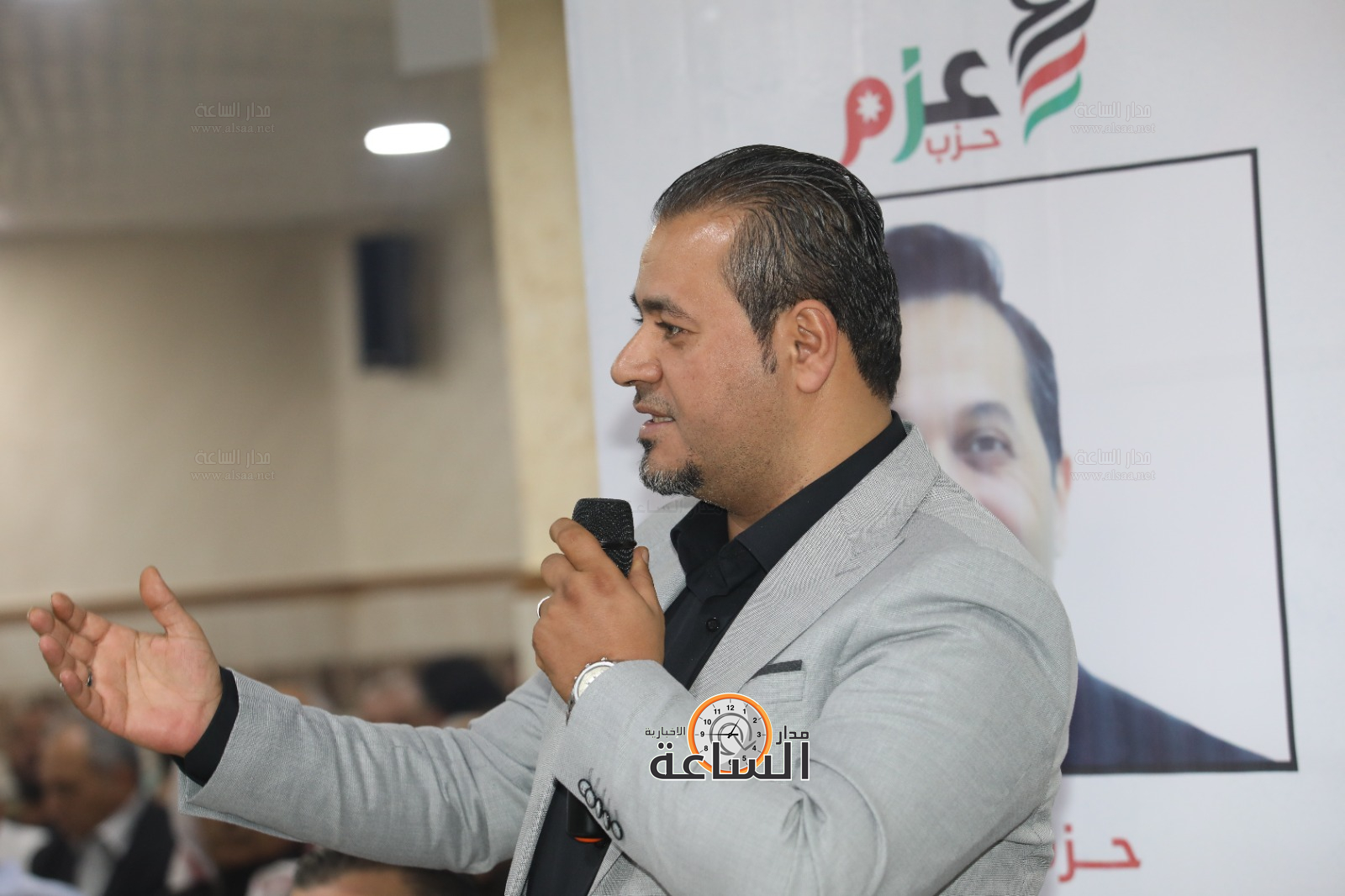 Madar Al-Saa Images 0.3397447017311426