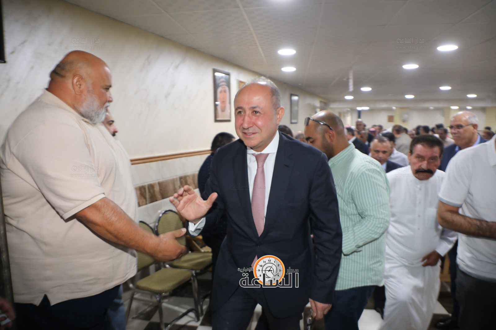 Madar Al-Saa Images 0.49890895374042765