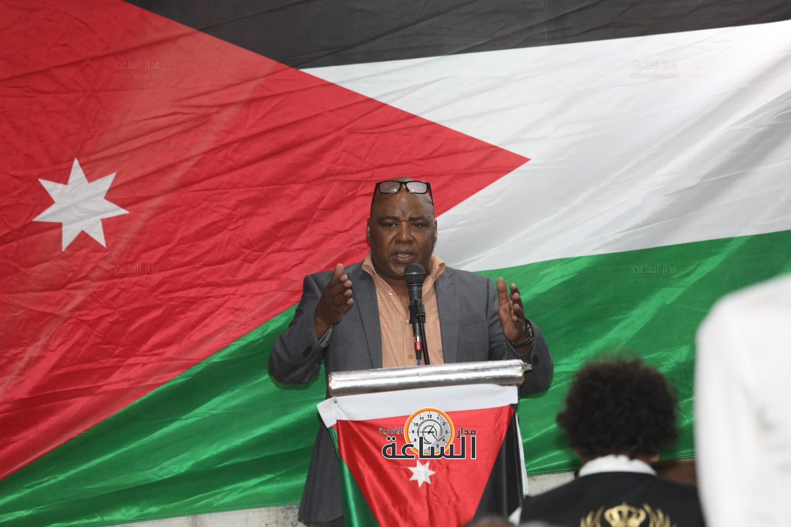 Madar Al-Saa Images 0.02742233440355135