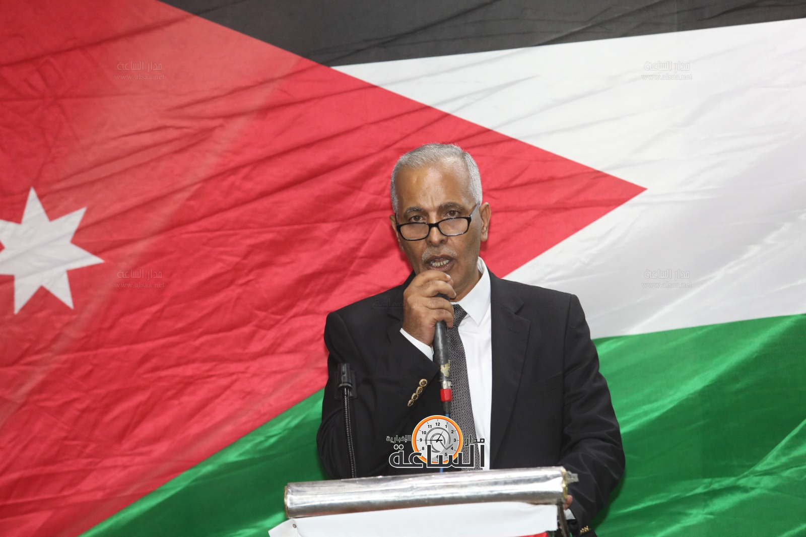 Madar Al-Saa Images 0.43546619851874757