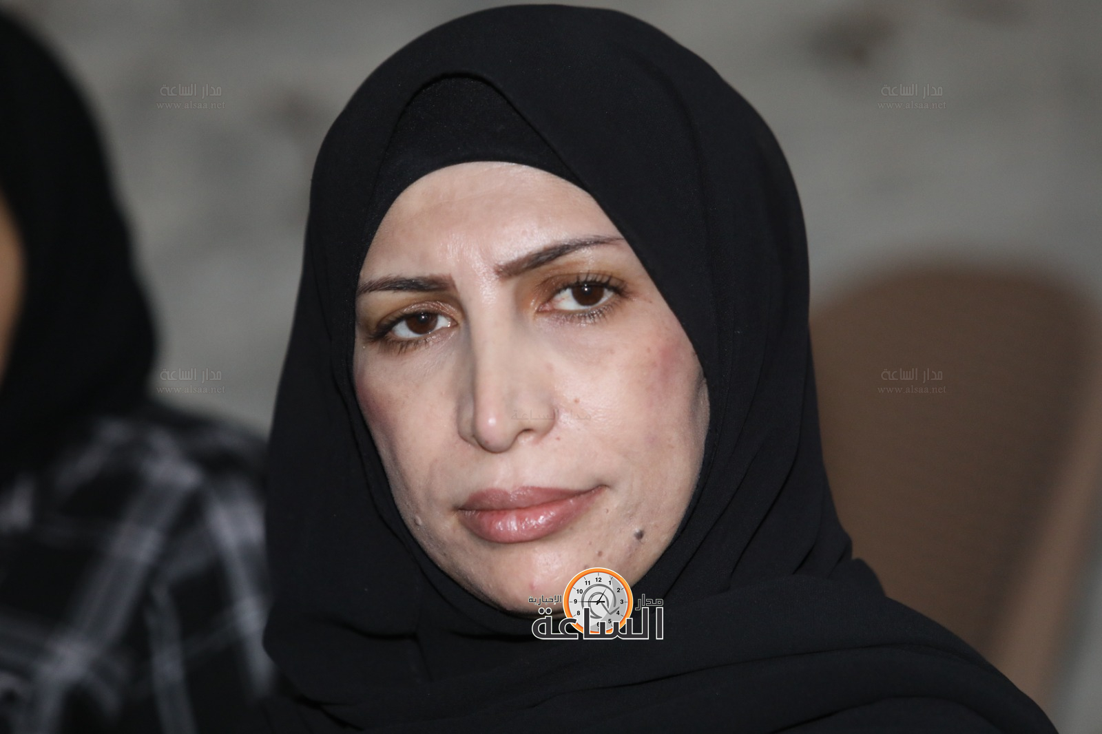 Madar Al-Saa Images 0.48922399328112176