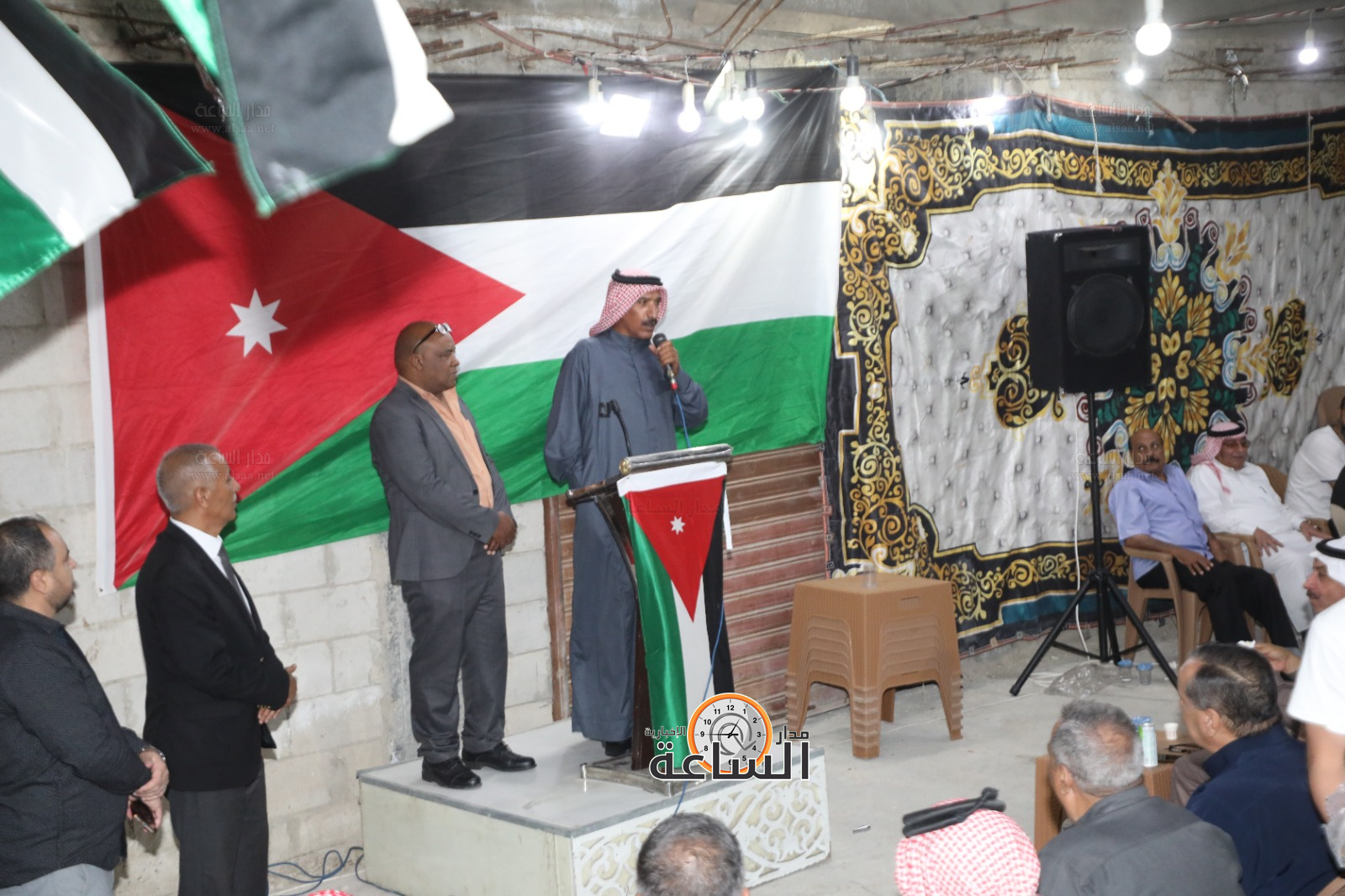 Madar Al-Saa Images 0.07462316830896398