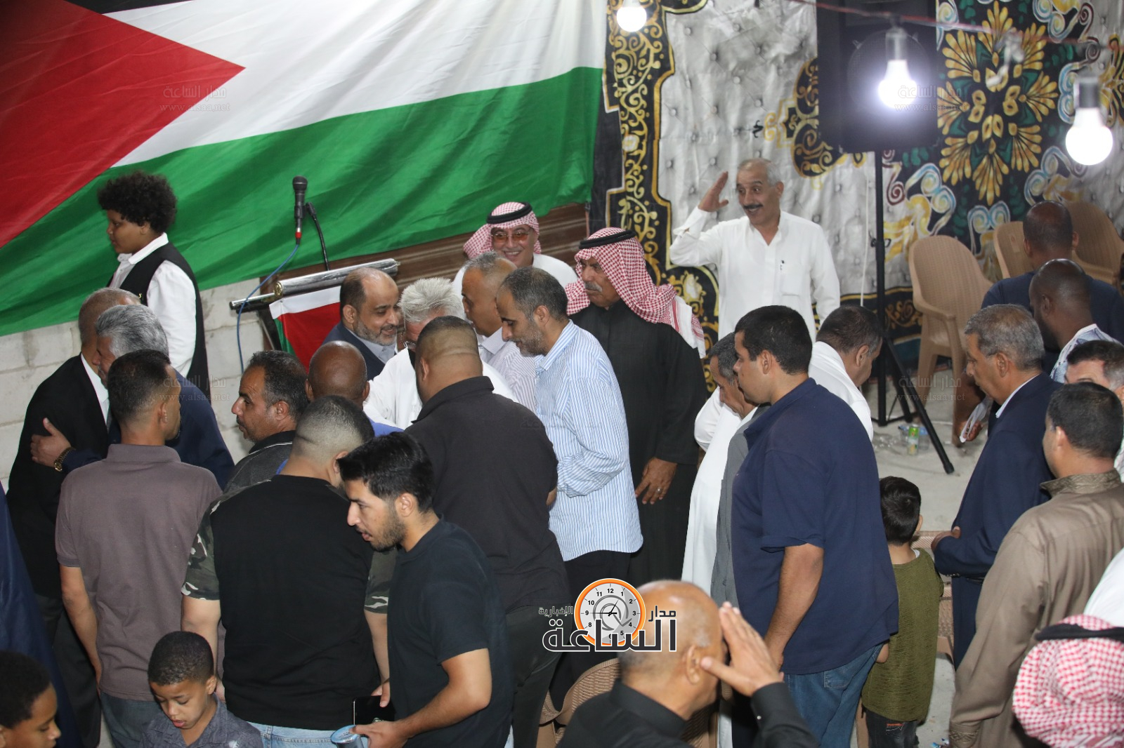 Madar Al-Saa Images 0.17086502231162104