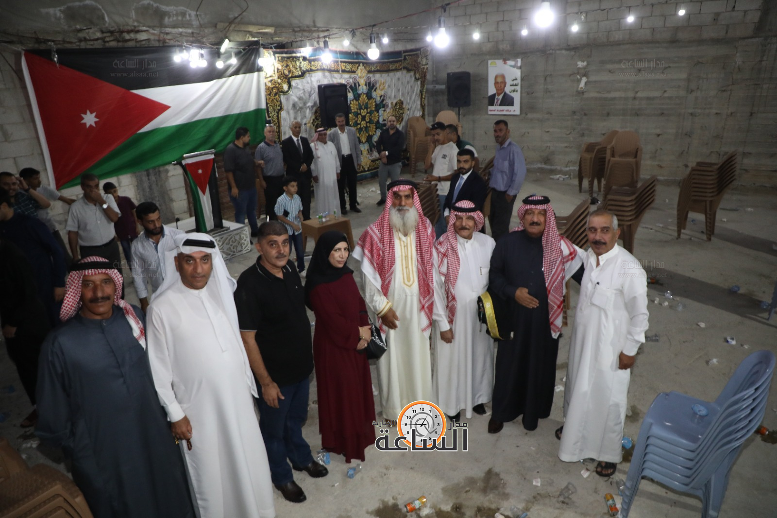 Madar Al-Saa Images 0.18685293052381424